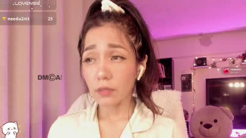 Snapshot of shyangie24 chatting on 11-17-25, 03:01 Angeline 3 independent come here when am horny... online show from 11-17-25, 03:01