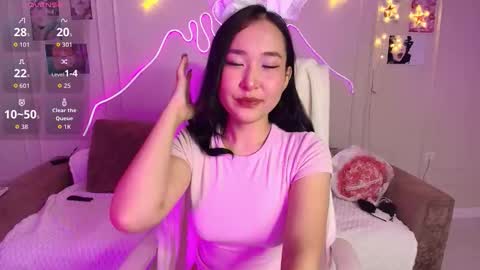 Snapshot of shybabynana chatting on 11-29-25, 03:37 Amy online show from 11-29-25, 03:37