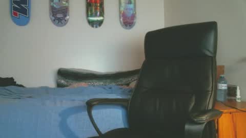 Snapshot of shyboyhugecum2020 chatting on 09-28-25, 02:28 shyboyhugecum2020 online show from 09-28-25, 02:28