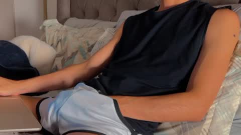 Snapshot of shydude666 chatting on 03-11-25, 09:04 shydude666 online show from 03-11-25, 09:04