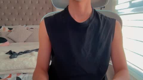 Snapshot of shydude666 chatting on 10-04-25, 10:08 shydude666 online show from 10-04-25, 10:08