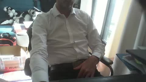 Snapshot of shyfrenchcock chatting on 10-09-25, 09:40 shyfrenchcock online show from 10-09-25, 09:40