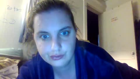 shylee538825 online show from 10-21-25, 08:42