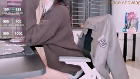 shyn_22 online show from 11-26-25, 04:19