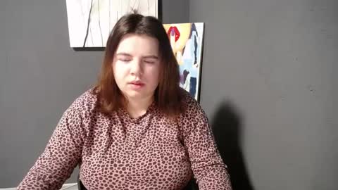 Snapshot of shyness_girl chatting on 02-16-25, 07:04 Bethany online show from 02-16-25, 07:04