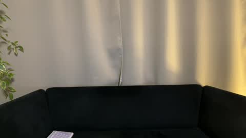 Amelia online show from 02-01-25, 06:51