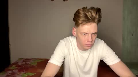 Snapshot of shyredstar chatting on 12-20-24, 12:05 Tom and Betty online show from 12-20-24, 12:05