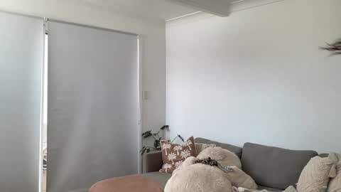 Sasha online show from 09-25-25, 03:43