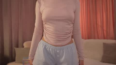 Tanya online show from 04-16-26, 01:01