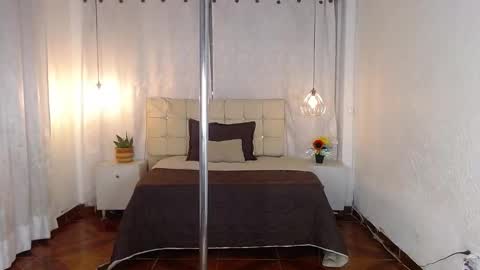 CALL ME  CHARLOTTE online show from 12-28-24, 08:58