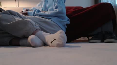 shywhitesocks online show from 04-22-26, 06:42