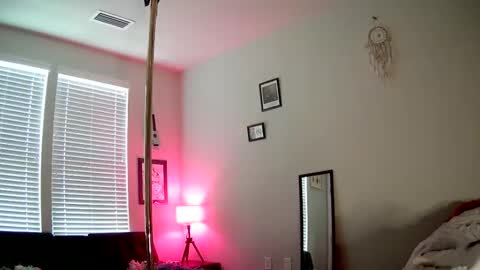 shypetitebaby online show from 04-24-26, 05:26