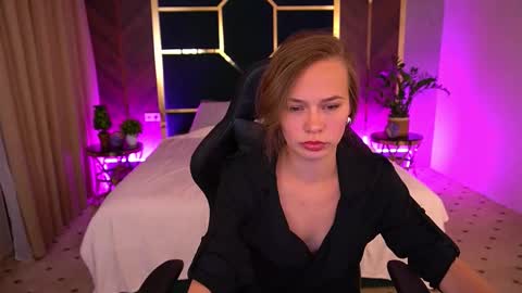 shyysiren online show from 09-10-25, 06:24