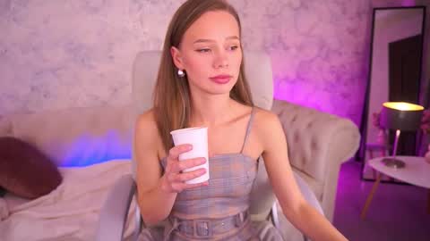 shyysiren online show from 10-23-25, 07:29