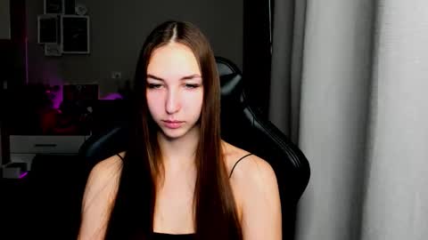 SIA online show from 10-30-25, 02:13