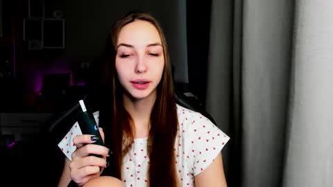 SIA online show from 11-08-25, 03:39