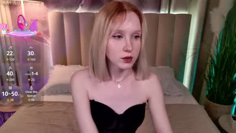 Sia online show from 06-09-26, 12:17