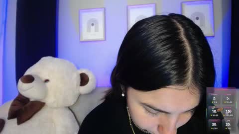 Sia online show from 03-10-26, 09:09