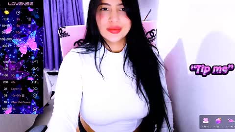Snapshot of siddhy592 chatting on 01-17-25, 02:08 sidhy online show from 01-17-25, 02:08