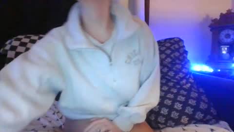 Mrs. St. Patrickk online show from 11-26-25, 01:34