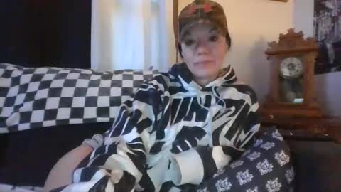 Mrs. St. Patrickk online show from 11-28-25, 02:53