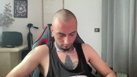 sidvicious23cm online show from 05-06-26, 11:15