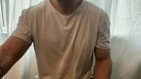 Snapshot of sie273 chatting on 04-17-26, 03:15 sie273 online show from 04-17-26, 03:15