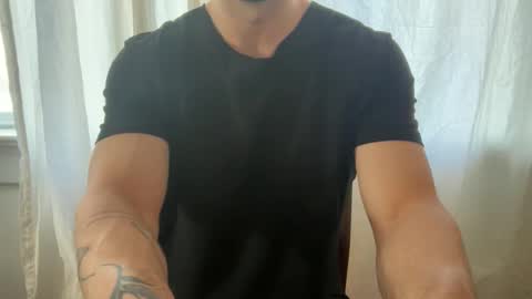 Snapshot of sie273 chatting on 04-19-26, 02:27 sie273 online show from 04-19-26, 02:27