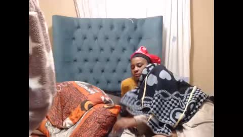 sieannabrown online show from 04-28-26, 04:56