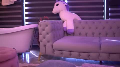 Sienna online show from 09-20-25, 07:31