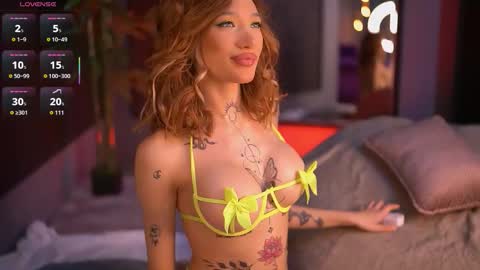 Sienna online show from 10-14-25, 05:14