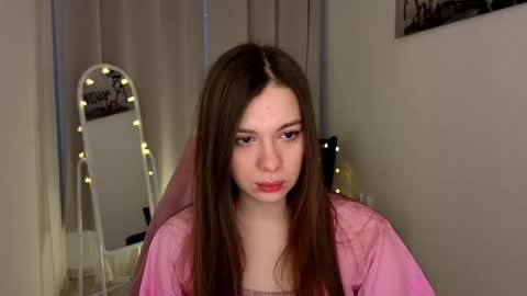 siennasayss online show from 03-24-26, 05:23