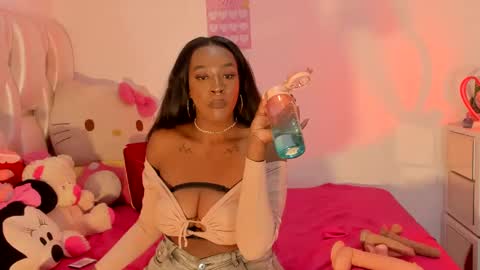 sierra_violet online show from 03-01-25, 07:51