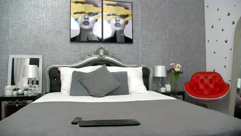 sierrakrane online show from 05-12-26, 02:14