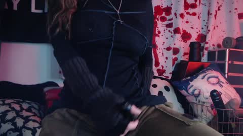 Snapshot of silentmary chatting on 10-21-25, 03:29 Allmylinkssilentmary666 online show from 10-21-25, 03:29