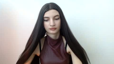 Camilla online show from 07-28-26, 07:04