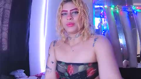 Elektra chair online show from 02-09-26, 05:17