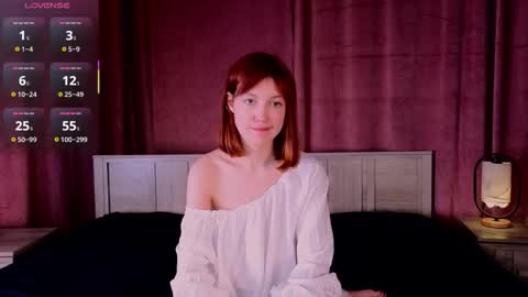 silly___woman online show from 11-17-25, 01:39