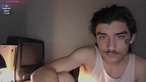 Snapshot of silly_cybin chatting on 10-16-25, 03:51 cybin online show from 10-16-25, 03:51