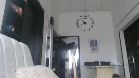Snapshot of silvanaroberts_ chatting on 06-04-26, 03:40 Rouse online show from 06-04-26, 03:40