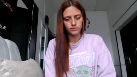 Snapshot of silvanaroberts_ chatting on 06-12-26, 03:55 Rouse online show from 06-12-26, 03:55