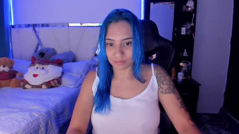   powder    online show from 01-08-25, 02:14