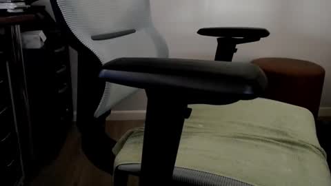 Snapshot of silverco68 chatting on 09-10-25, 09:59 notyourdaddy online show from 09-10-25, 09:59