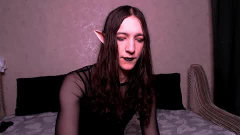 silvermuse online show from 10-28-25, 08:11