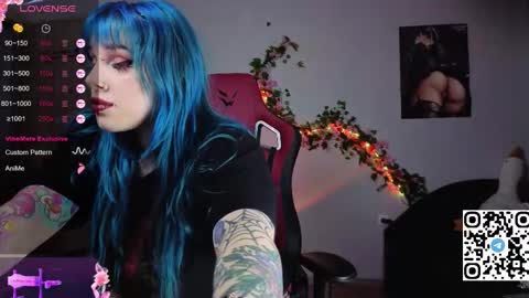 silvia_santorskii online show from 10-06-25, 09:18