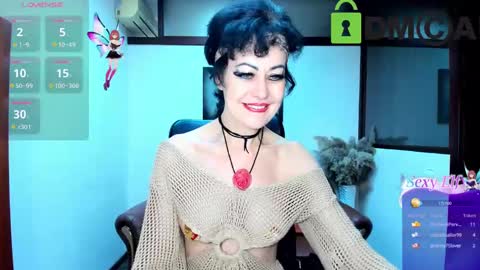 Snapshot of silvia_wallec chatting on 02-14-25, 06:45 Silvia Wallec online show from 02-14-25, 06:45
