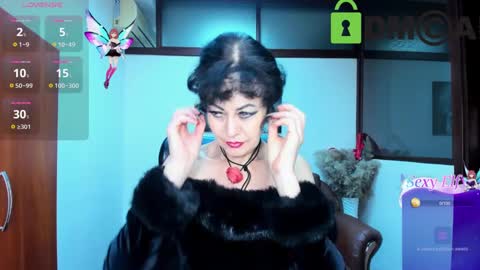 Snapshot of silvia_wallec chatting on 03-02-25, 06:37 Silvia Wallec online show from 03-02-25, 06:37