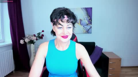 Silvia Wallec online show from 04-26-26, 05:16