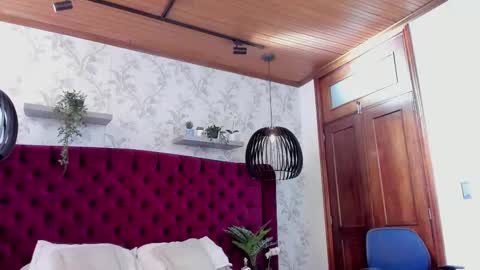 Snapshot of simon_durand chatting on 02-01-25, 06:32 simon_durand online show from 02-01-25, 06:32