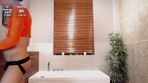 Snapshot of simon_durand chatting on 02-16-25, 06:54 simon_durand online show from 02-16-25, 06:54